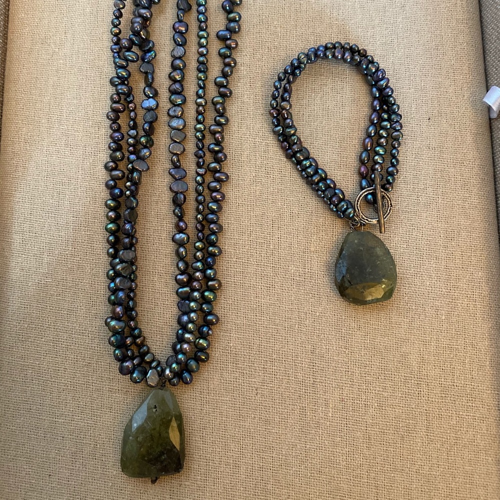 Necklace and bracelet